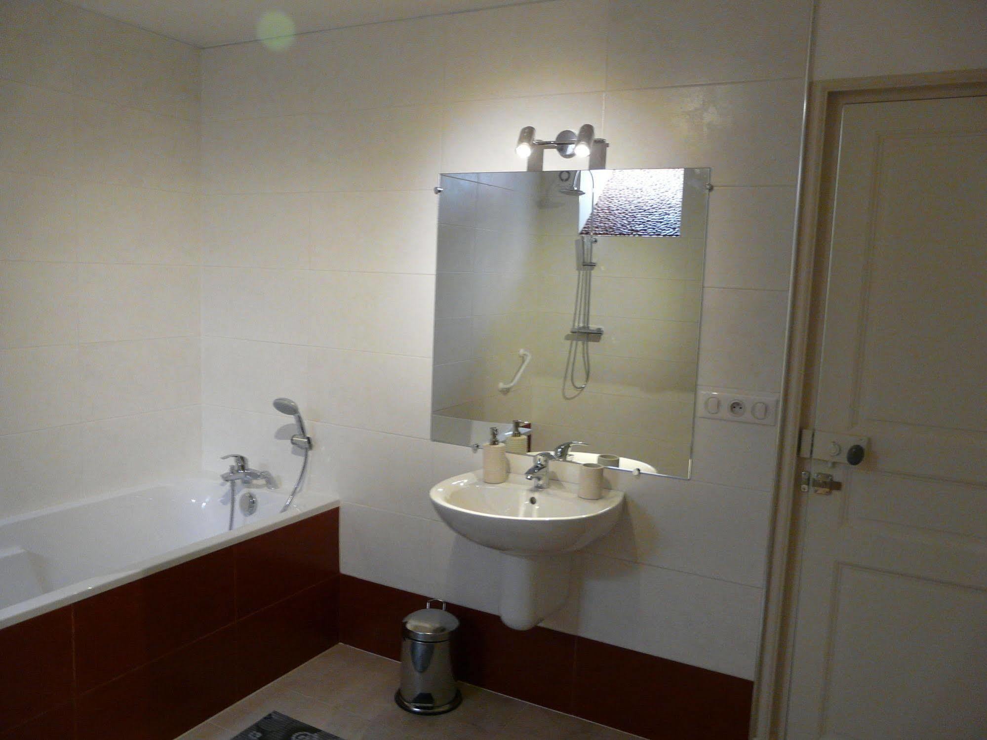 La Promenade En Champagne Bed & Breakfast Mussy-sur-Seine Exterior foto
