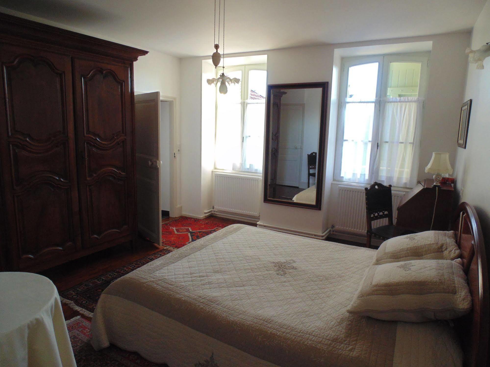 La Promenade En Champagne Bed & Breakfast Mussy-sur-Seine Exterior foto